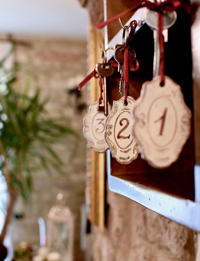 Residenza Le Logge Bed & Breakfast Губио Екстериор снимка